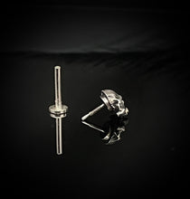 Load image into Gallery viewer, Skull Labret Earrings