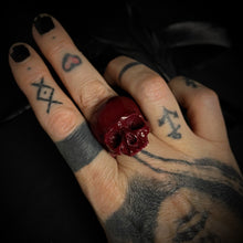Load image into Gallery viewer, WAR Skull Ring