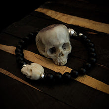 Load image into Gallery viewer, ossua-et-acroamata-jewelery-gothic-goth-gothic-gemstones-gems-memento-mori-sterling-silver-925-NIGHT-Mala-Bracelet