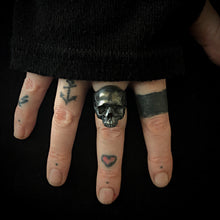 Load image into Gallery viewer, Sterling Silver Skull Ring | 925 Silver Skull Ring | OSSUA et ACROMATA