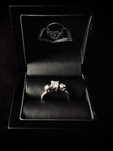 Load image into Gallery viewer, ossua-et-acroamata-jewelery-gothic-goth-memento-mori-sterling-silver-skull-925-Guardian-Ring-Diamond-Edition