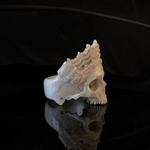 Load image into Gallery viewer, ossua-et-acroamata-jewelery-gothic-goth-mythology-mythical-memento-mori-bone-skulls-hand-craved-antler-deerantler-Dead-Queen-Skull-Ring