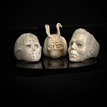 Load image into Gallery viewer, ossua-et-acroamata-jewelery-gothic-movie-horror-movies-halloween-memento-mori-bone-hand-craved-antler-deerantler-Halloween-Rings