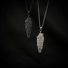 Load image into Gallery viewer, 925 Raven Feather Necklace