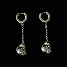 Load image into Gallery viewer, 925 Claw Earrings