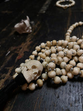 Load image into Gallery viewer, Skull Beads Necklace | Skull Bone Necklace | OSSUA et ACROMATA