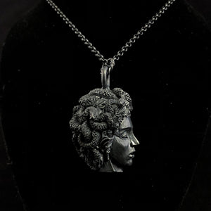 ossua-et-acroamata-jewelery-gothic-goth-memento-mori-greek-mythology-medusa-solid-sterling-silver-925-Medusas-Lament-Necklace