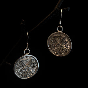 ossua-et-acroamata-jewelery-occult-goth-memento-mori-sterling-silver-925-lucifer-sigil-earrings