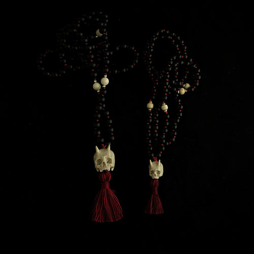 ossua-et-acroamata-jewelery-gothic-goth-angel-demon-devil-mythology-spirituality-mysticism-memento-mori-bone-hand-craved-gemstones-beads-antler-deerantler-Fallen-Angel-Mala-Necklace