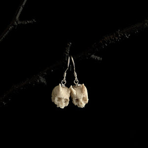Women Skull Earrings | Silver Skull Earrings | OSSUA et ACROMATA