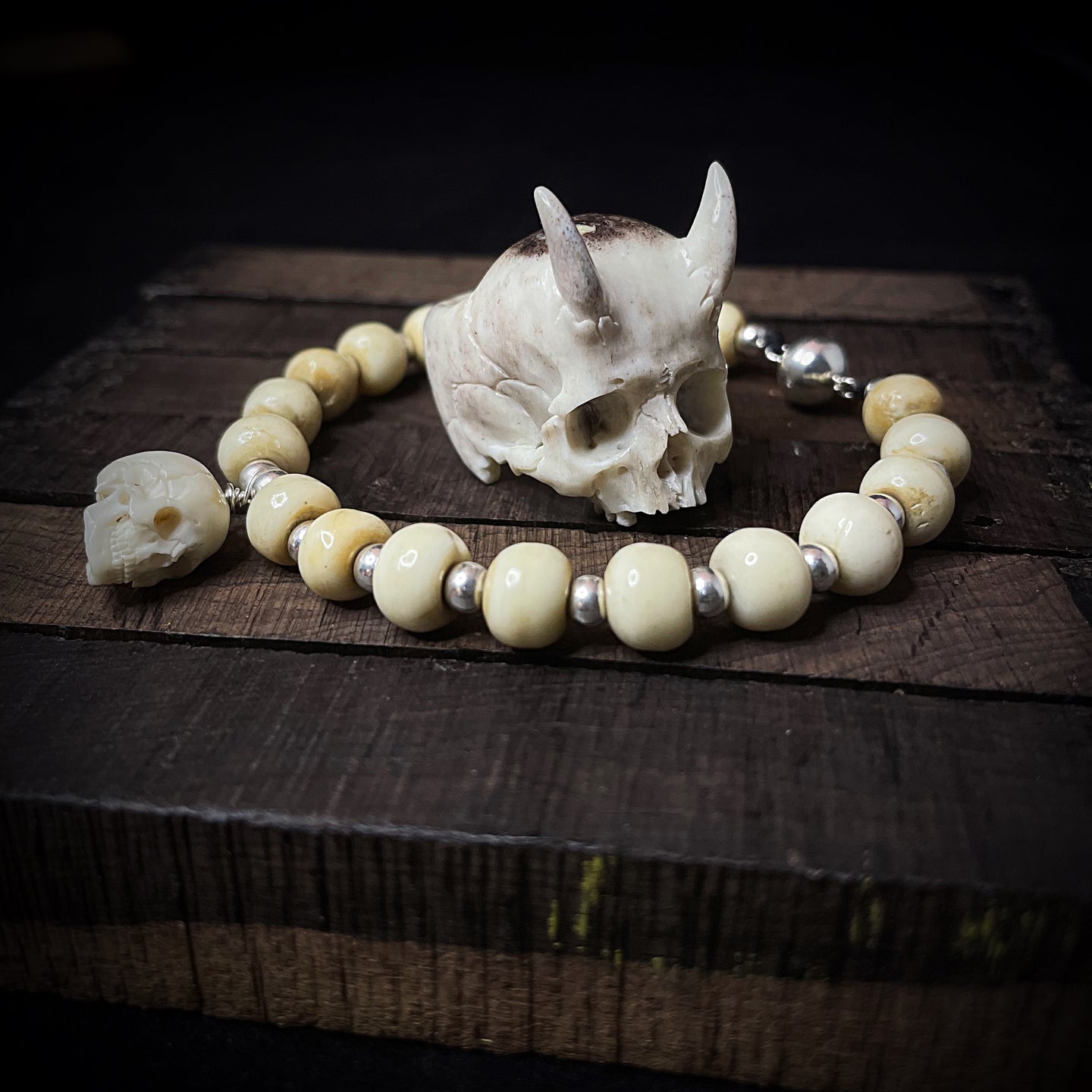 ossua-et-acroamata-jewelery-gothic-goth-devil-demon-memento-mori-bone-hand-craved-gemstones-beads-antler-deerantler-DAY-Mala-Bracele
