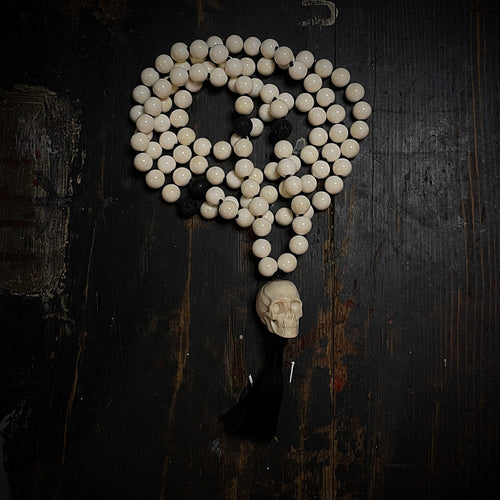 ossua-et-acroamata-jewelery-gothic-goth-devil-demon-memento-mori-bone-hand-craved-gemstones-beads-antler-deerantler-DAY-Mala-Necklace