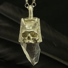 Load image into Gallery viewer, Skull Crystal Necklace | Crystal Skull Pendant | OSSUA et ACROMATA