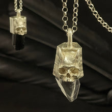 Load image into Gallery viewer, Skull Crystal Necklace | Crystal Skull Pendant | OSSUA et ACROMATA