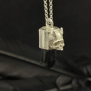 ossua-et-acroamata-jewelery-gothic-goth-gothic-gemstones-gems-memento-mori-sterling-silver-925-Inspiration-Necklace
