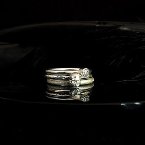 ossua-et-acroamata-jewelery-gothic-goth-gothic-gemstones-gems-memento-mori-sterling-silver-925-skull-stacker-ring