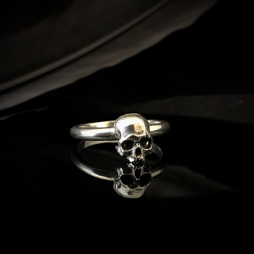 ossua-et-acroamata-jewelery-gothic-goth-gothic-memento-mori-sterling-silver-925-Decay-skull-band-ring