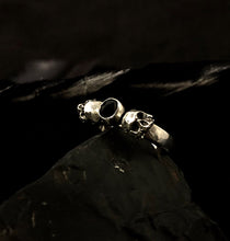Load image into Gallery viewer, ossua-et-acroamata-jewelery-gothic-goth-gothic-memento-mori-sterling-silver-925-Devils-Soul-Ring