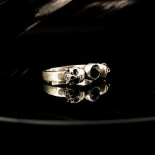 Load image into Gallery viewer, ossua-et-acroamata-jewelery-gothic-goth-gothic-memento-mori-sterling-silver-925-Devils-Soul-Ring-black-diamond-edition