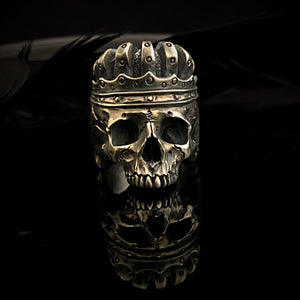 King Skull Ring | Black Skull Ring | OSSUA et ACROMATA