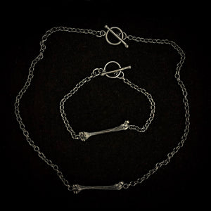 ossua-et-acroamata-jewelery-gothic-goth-gothic-memento-mori-sterling-silver-925-femur-bracelet