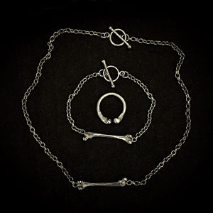 ossua-et-acroamata-jewelery-gothic-goth-gothic-memento-mori-sterling-silver-925-femur-bracelet set