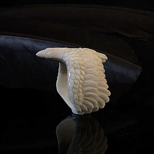 ossua-et-acroamata-jewelery-gothic-goth-gothic-norse-spirit-spiritual-myth-mythical-memento-mori-antler-deerantler-animal-anima-Raven-Ring