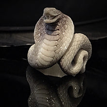 Load image into Gallery viewer, Men&#39;s Cobra Ring | King Cobra Ring | OSSUA et ACROMATA