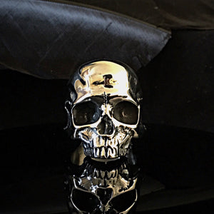 ossua-et-acroamata-jewelery-gothic-goth-gothic-steel-steeljewellery-skull-skulls-memento-mori-Steel-Skull-Ring