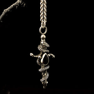 Athena Pendant Necklace | Dagger Necklace | OSSUA et ACROMATA