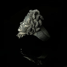 Load image into Gallery viewer, Medusa Head Ring | Medusa Silver Ring | OSSUA et ACROMATA