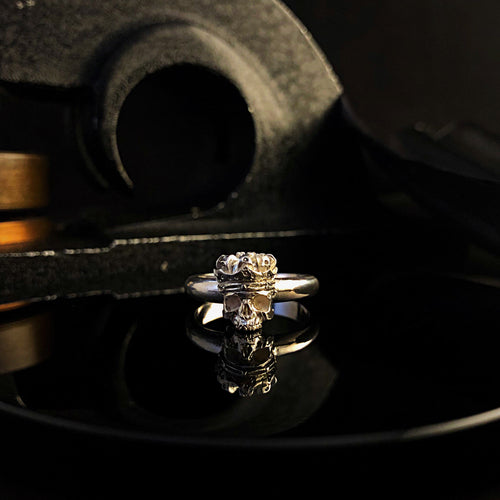 ossua-et-acroamata-jewelery-gothic-goth-memento-mori-sterling-silver-925-dead-queen-stacker-Ring