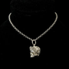 Load image into Gallery viewer, ossua-et-acroamata-jewelery-gothic-goth-memento-mori-sterling-silver-925-dead-queen-necklace