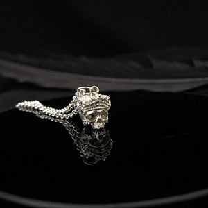 ossua-et-acroamata-jewelery-gothic-goth-memento-mori-sterling-silver-925-dead-queen-necklace