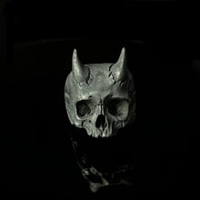 Load image into Gallery viewer, Skull Rings for Men | Azazel Demon Ring | OSSUA et ACROMATA