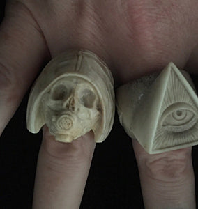ossua-et-acroamata-jewelery-gothic-goth-mythology-greek-hercules-mythical-gods-demigods-memento-mori-bone-skull-hand-craved-antler-deerantler-Safety-First-Ring