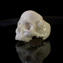 Load image into Gallery viewer, ossua-et-acroamata-jewelery-gothic-goth-norse-mythology-memento-mori-bone-hand-craved-Ring