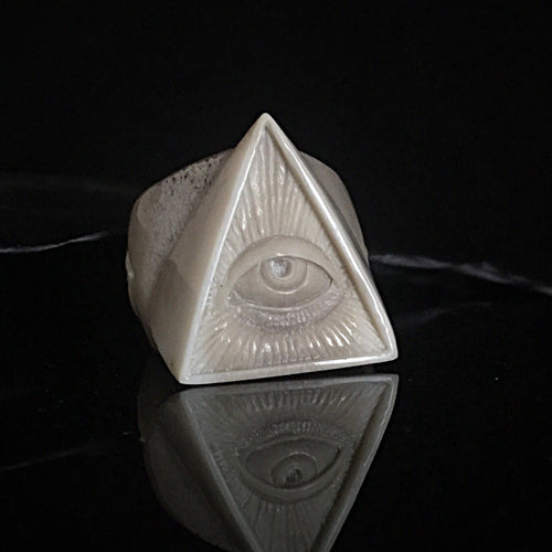 ossua-et-acroamata-jewelery-gothic-goth-occult-demon-memento-mori-mythology-conspiracy-cults-cult-bone-hand-craved-antler-deerantler-Illuminati-Sigil-Ring