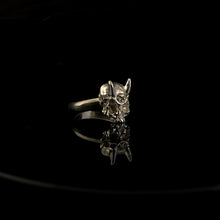 Load image into Gallery viewer, Skull Band Ring | Skull Cocktail Ring | OSSUA et ACROMATA