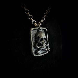 ossua-et-acroamata-jewelery-movie-props-trivia-gothic-goth-gothic-pirate-pirates-memento-mori-sterling-silver-925-Jolly-Roger-Necklace