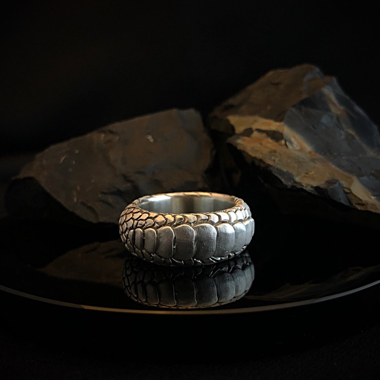 Gothic Wedding Rings | Unique Apopis Ring | OSSUA et ACROMATA