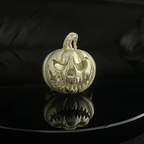 ossua-et-acroamata-jewelery-mythology-myth-gothic-goth-gothic-halloween-memento-mori-sterling-silver-925-Jack-o-latern-ring