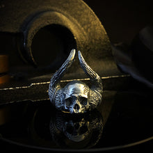 Load image into Gallery viewer, Skull Horn Ring | Skull Ring Steel | OSSUA et ACROMATA
