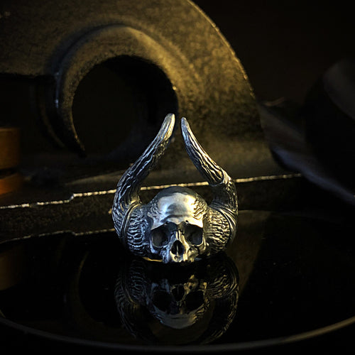 Skull Horn Ring | Skull Ring Steel | OSSUA et ACROMATA