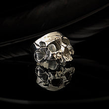 Load image into Gallery viewer, ossua-et-acroamata-jewelery-mythology-myth-gothic-goth-gothic-memento-mori-sterling-silver-925-Death-Mask-Ring