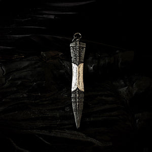 ossua-et-acroamata-jewelery-mythology-myth-gothic-goth-gothic-memento-mori-sterling-silver-925-Spear-of-Destiny-Necklace