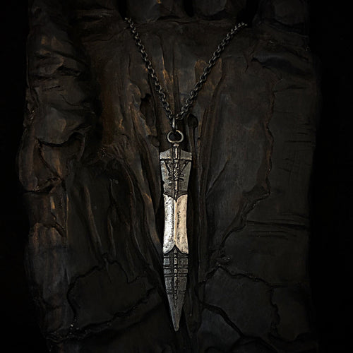 ossua-et-acroamata-jewelery-mythology-myth-gothic-goth-gothic-memento-mori-sterling-silver-925-Spear-of-Destiny-Necklace
